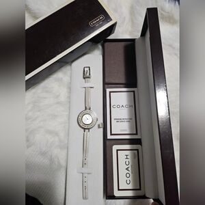 Authentic Coach Est. 1941 Slim Leather Strap Watch - Full Set